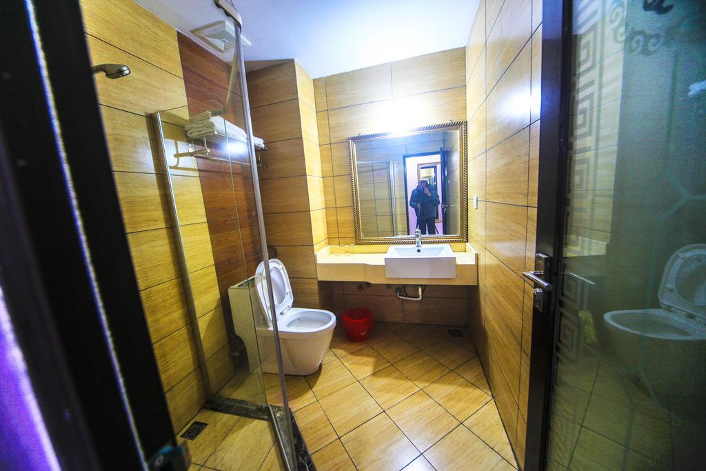 Fawlty Towers Hotel Dương Sóc Phòng bức ảnh